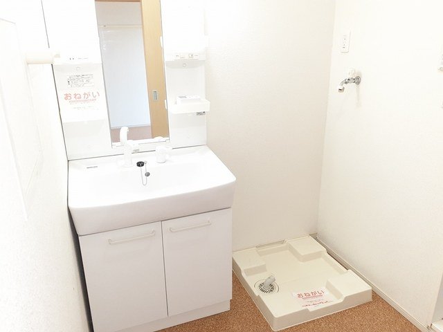 洗面設備　広い洗面スペース