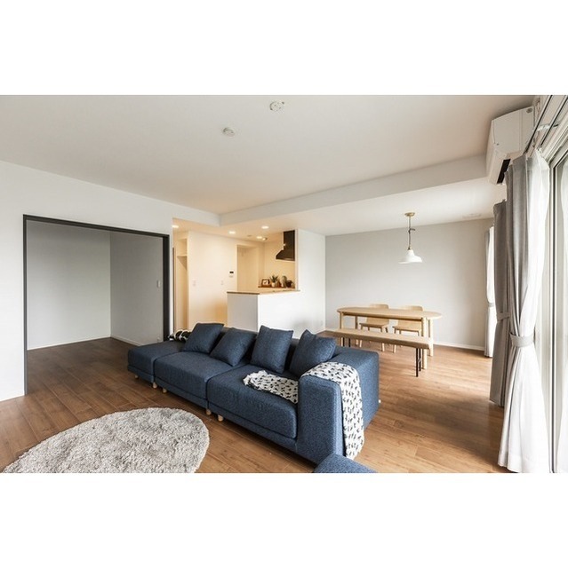 居室・リビング　※家具・家電の備え付けはありません