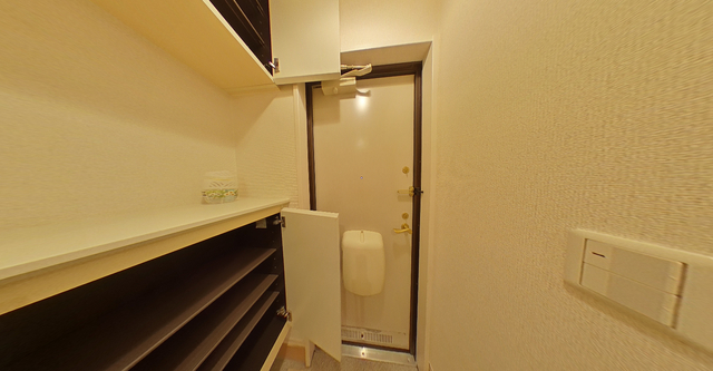 玄関　下駄箱がある玄関