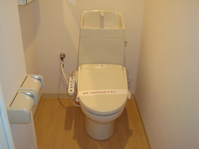 トイレ　シャワー付トイレ