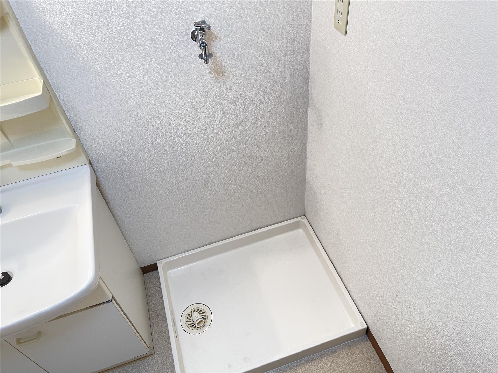 その他　室内洗濯機置き場です♪