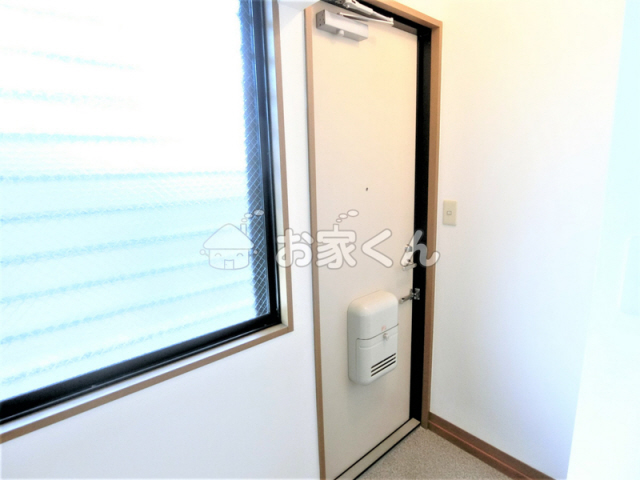 玄関　シューズボックス付玄関