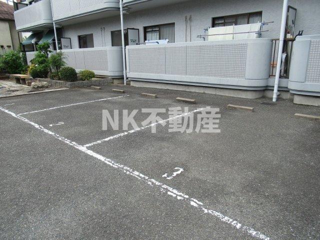 駐車場　駐車場です