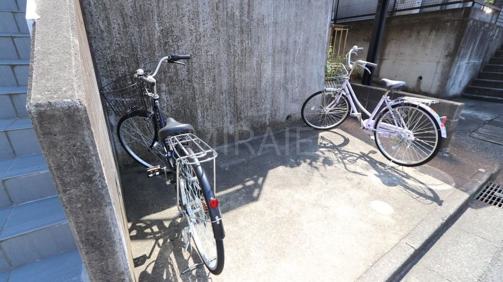 駐車場　共有部分