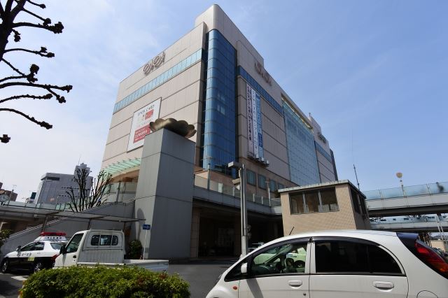 ショッピングセンター　マルイファミリー（ショッピングセンター）まで880m