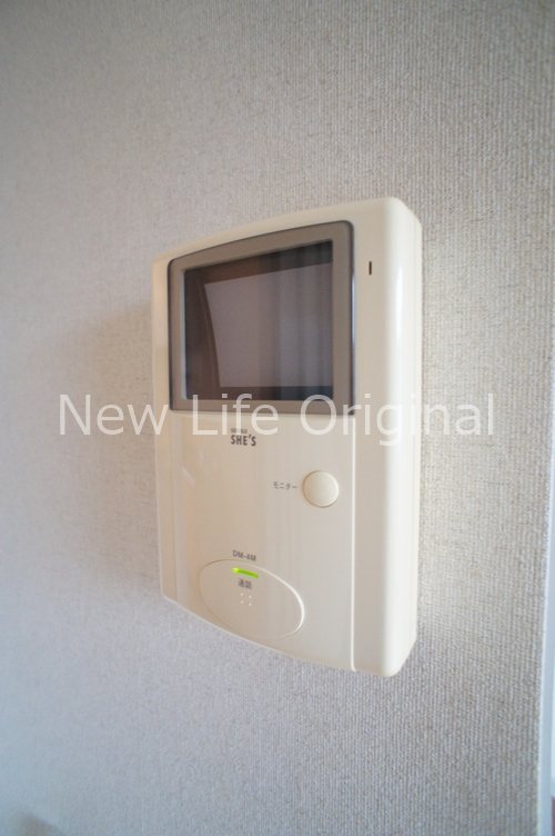 セキュリティ　室内から訪問者を目視できるTVモニターホン付で安心☆
