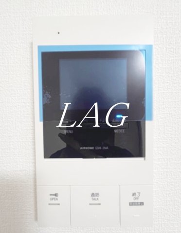 セキュリティ　モニター付きインターフォンです。（同仕様設備です）