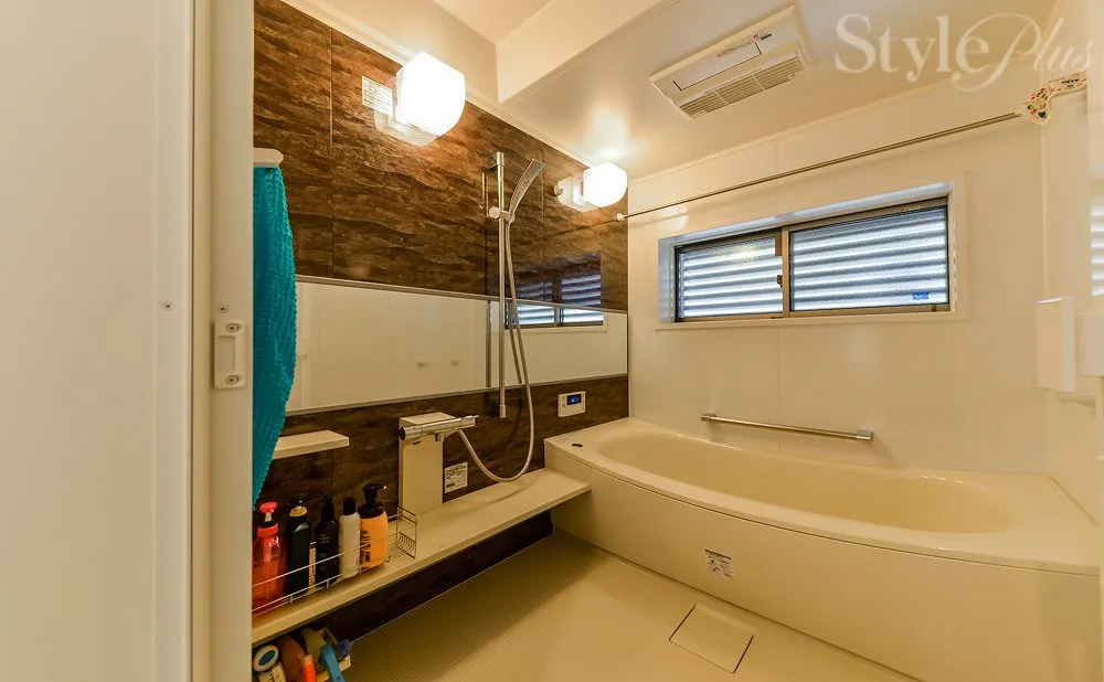 バス・シャワールーム