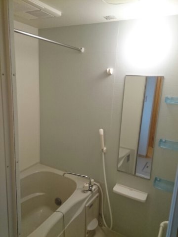 バス・シャワールーム　当社、チルホームのHPもご覧ください(^^)/物件情報多数♪