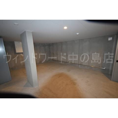 エントランス　詳細は、ウィンドワード中の島までご相談下さい。