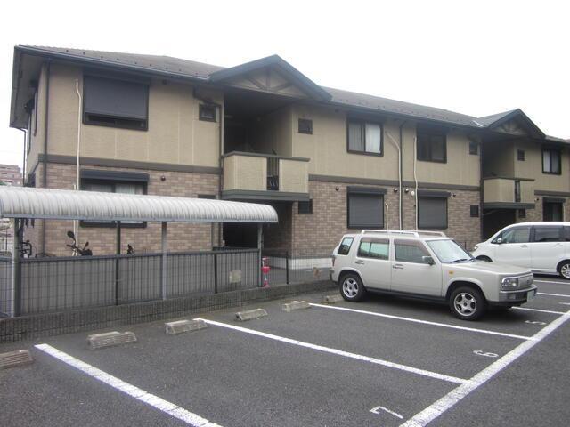 建物外観　落ち着いた雰囲気の外観です