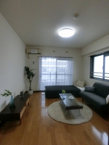 居室・リビング　※別号室同タイプ　モデルルーム写真になります。家財は付きませ