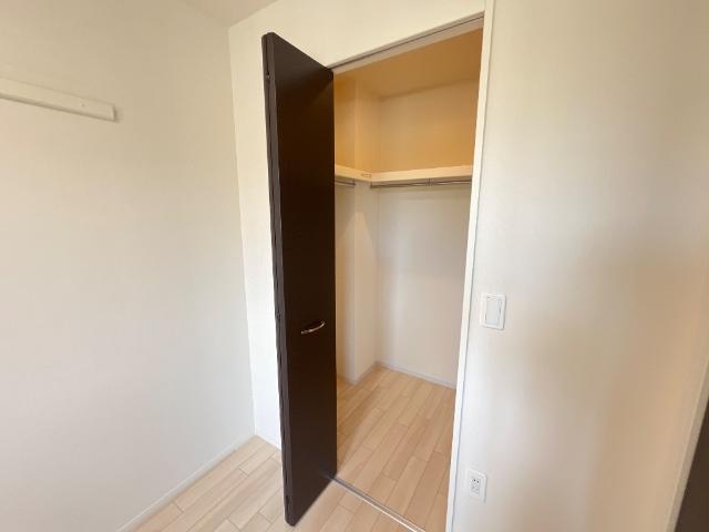 収納　ウォークインクローゼット（イメージ）