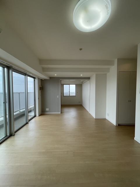 居室・リビング　別部屋参考写真です