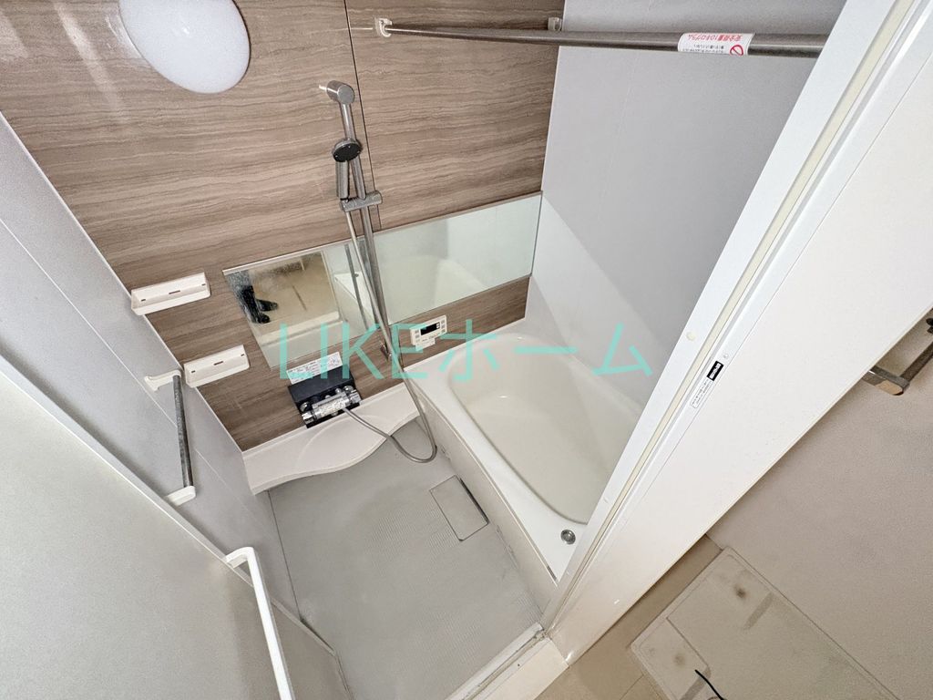 バス・シャワールーム　バス