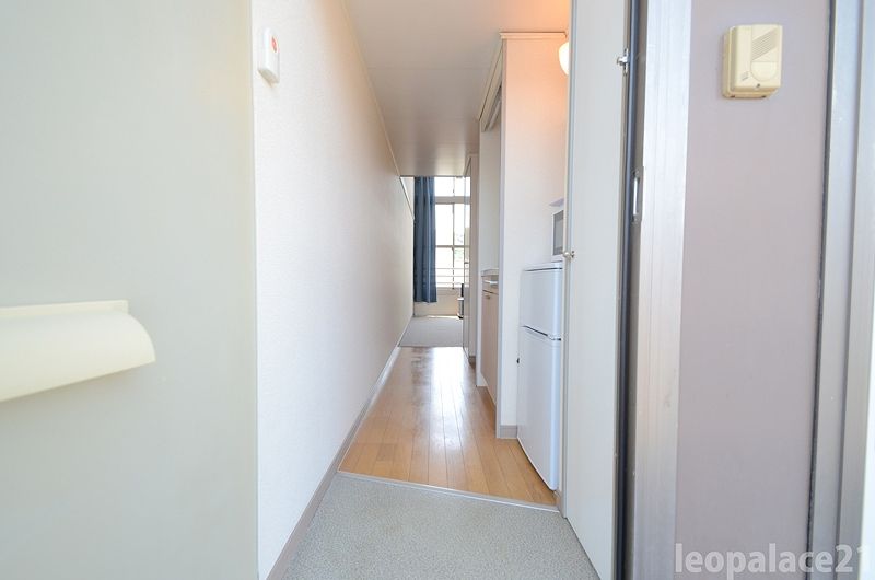 玄関　現況を優先