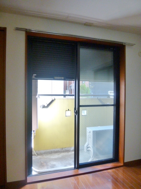 その他部屋・スペース　安心の防犯シャッター