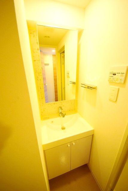 洗面設備　同仕様