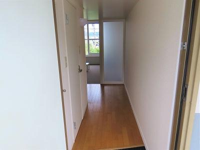 玄関　玄関からのアングルです