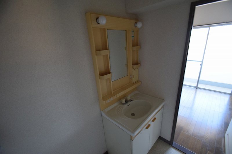 洗面設備　他部屋参照