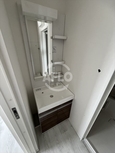 洗面設備　パラゴン勝山通り　独立洗面台