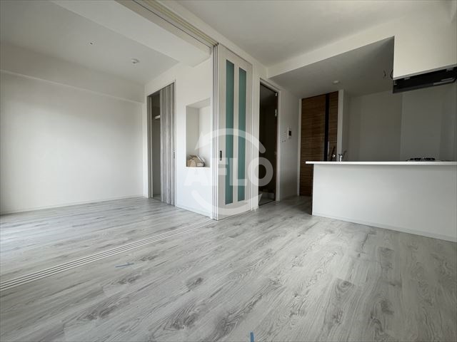 居室・リビング　パラゴン勝山通り　リビング