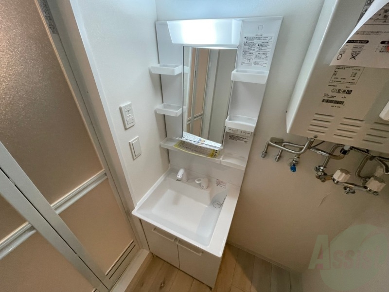 洗面設備　シャンプードレッサーで身支度もラクラクです！