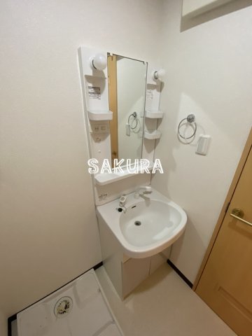 洗面設備　忙しい朝には欠かせない洗面所です♪