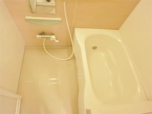 バス・シャワールーム　風呂