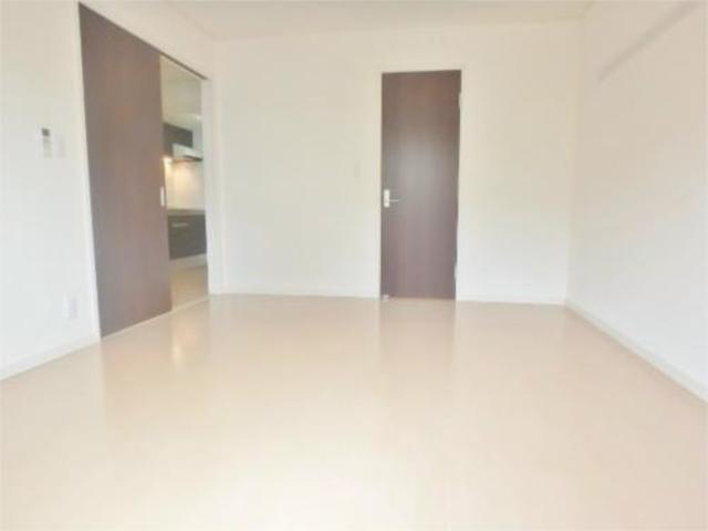 居室・リビング　部屋