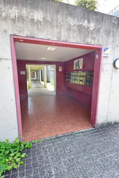 エントランス　★お部屋探しは株式会社タウンハウジング東京まで★