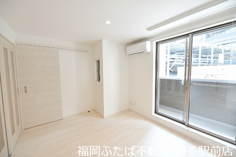 居室・リビング　類似物件参照