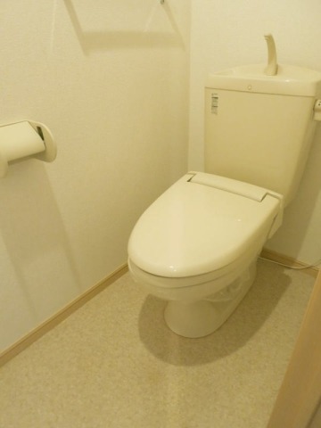 トイレ　同型タイプ