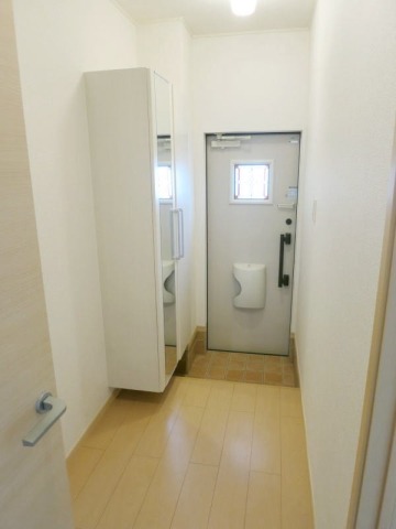 玄関　同型タイプ