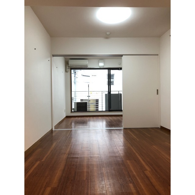 居室・リビング　居室※別部屋参考写真