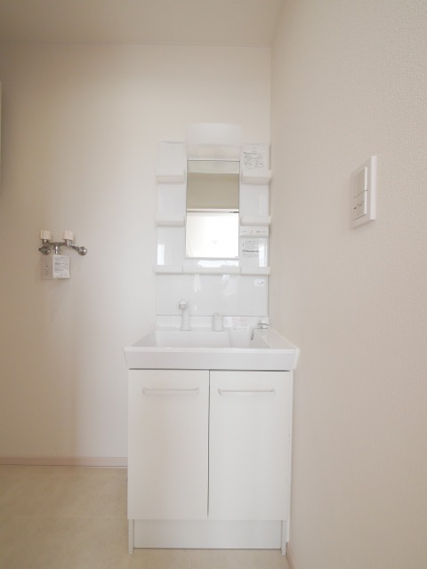 洗面設備　☆シャワードレッサー完備☆