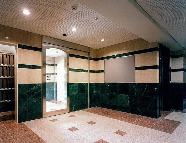 エントランス　エントランス♪