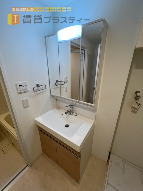 洗面設備　朝の始まりはココから。