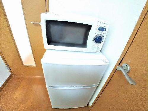 その他設備　レンジと冷蔵庫