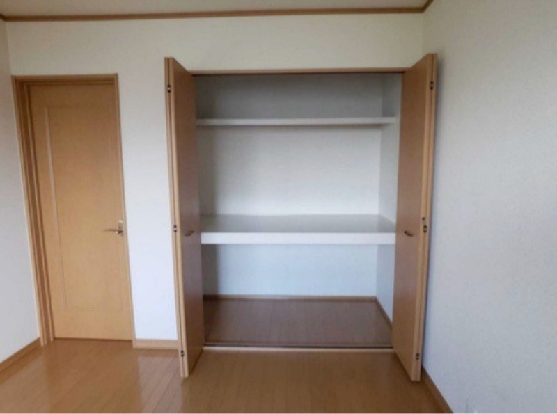 収納　図面と現状に相違がある場合には現状を優先