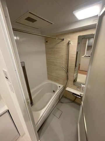 バス・シャワールーム　☆落ち着いた空間のお風呂です☆