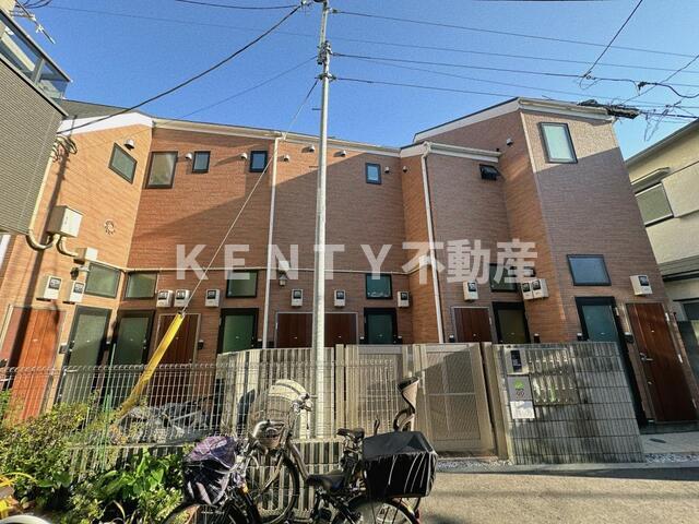 建物外観　外観は落ち着いています