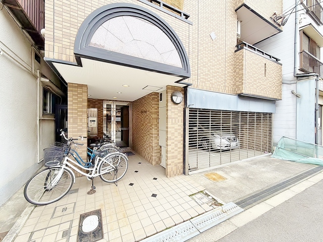 エントランス　エントランス