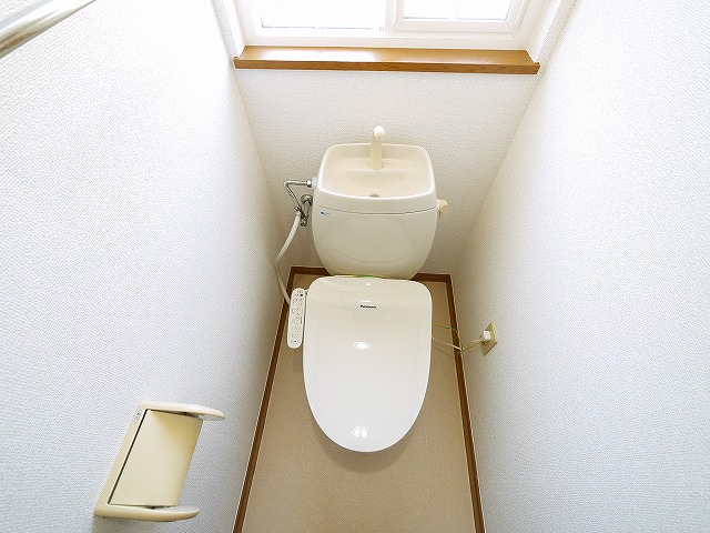 トイレ　ゆったりとした空間のトイレです