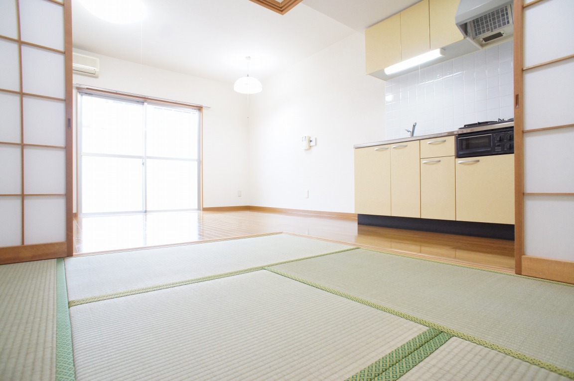 その他部屋・スペース　和室部分がステキなお部屋になっております。