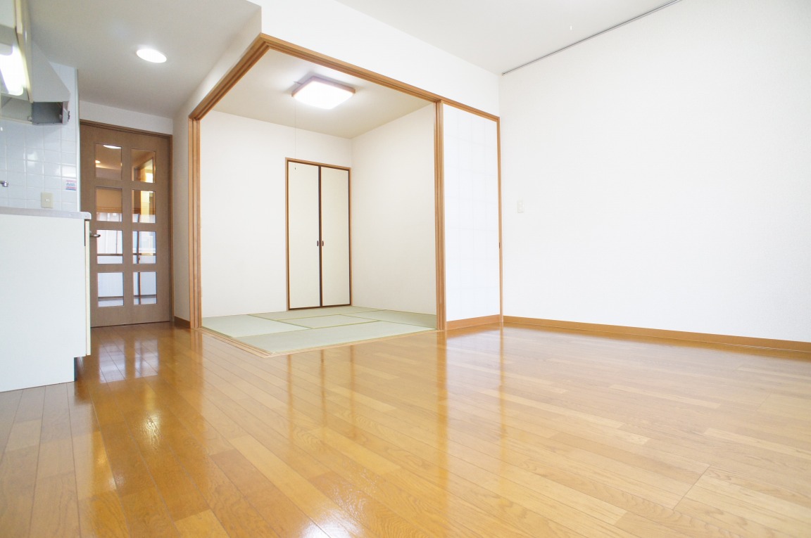 その他部屋・スペース　仕切りも閉められる寝室ルーム☆