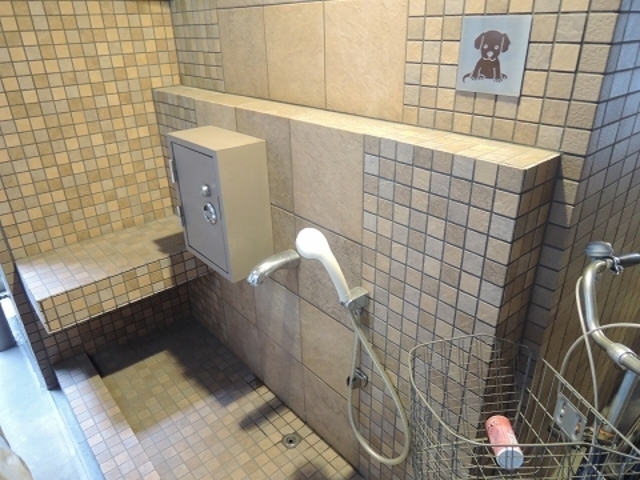 その他設備　ペット用足洗い場