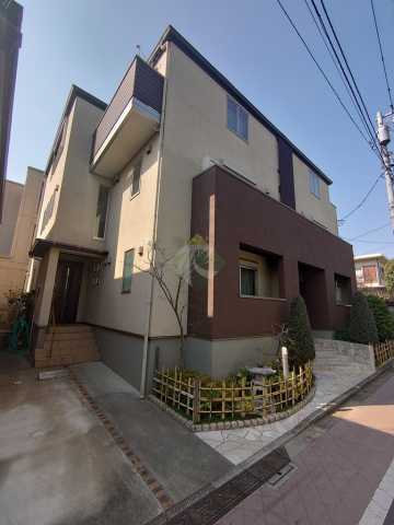 建物外観　Brighton House