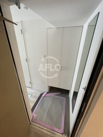 玄関　セレニテ福島アリア　玄関