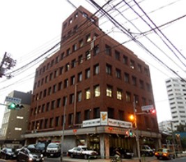 警察署・交番　高輪警察署（警察署・交番）まで385m